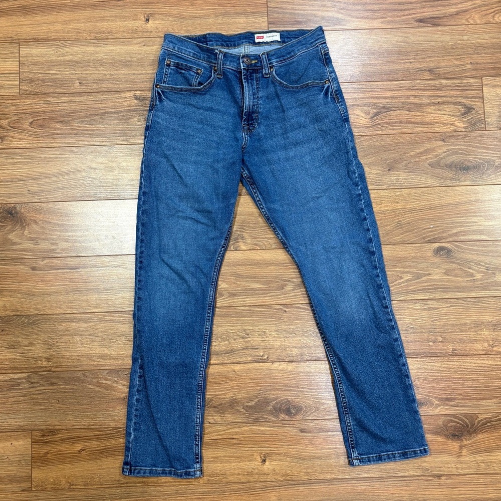 ✨3/$20✨ Wrangler Athletic Fit Jeans